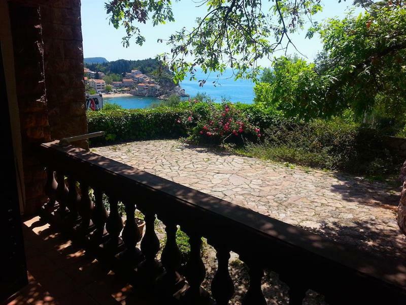 Villa Sara Guesthouse Sveti Stefan Extérieur photo
